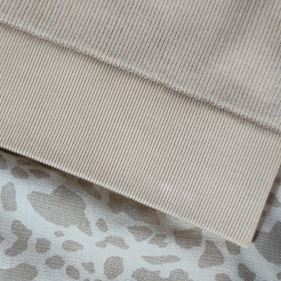 Offline By Aerie Cream Ribbed Sports Bra - Picture 4 of 7